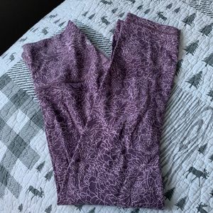 Size 4 lululemon aligns